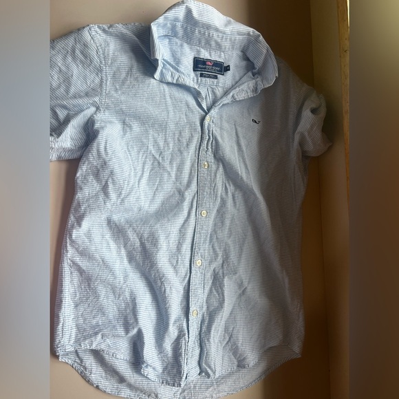 Vineyard Vine Whale Shirt Size Medium 🐳 - Picture 1 of 3